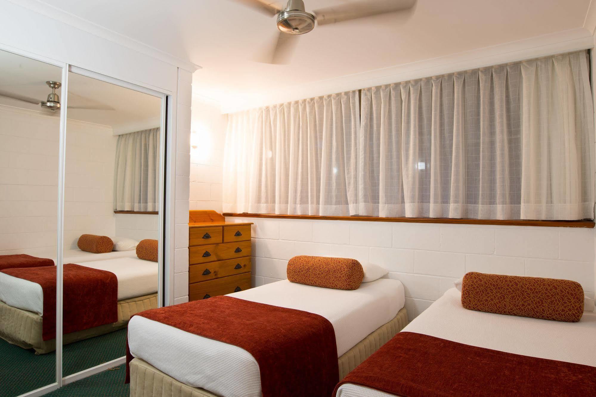Cedar Lake Country Resort Advancetown Bagian luar foto