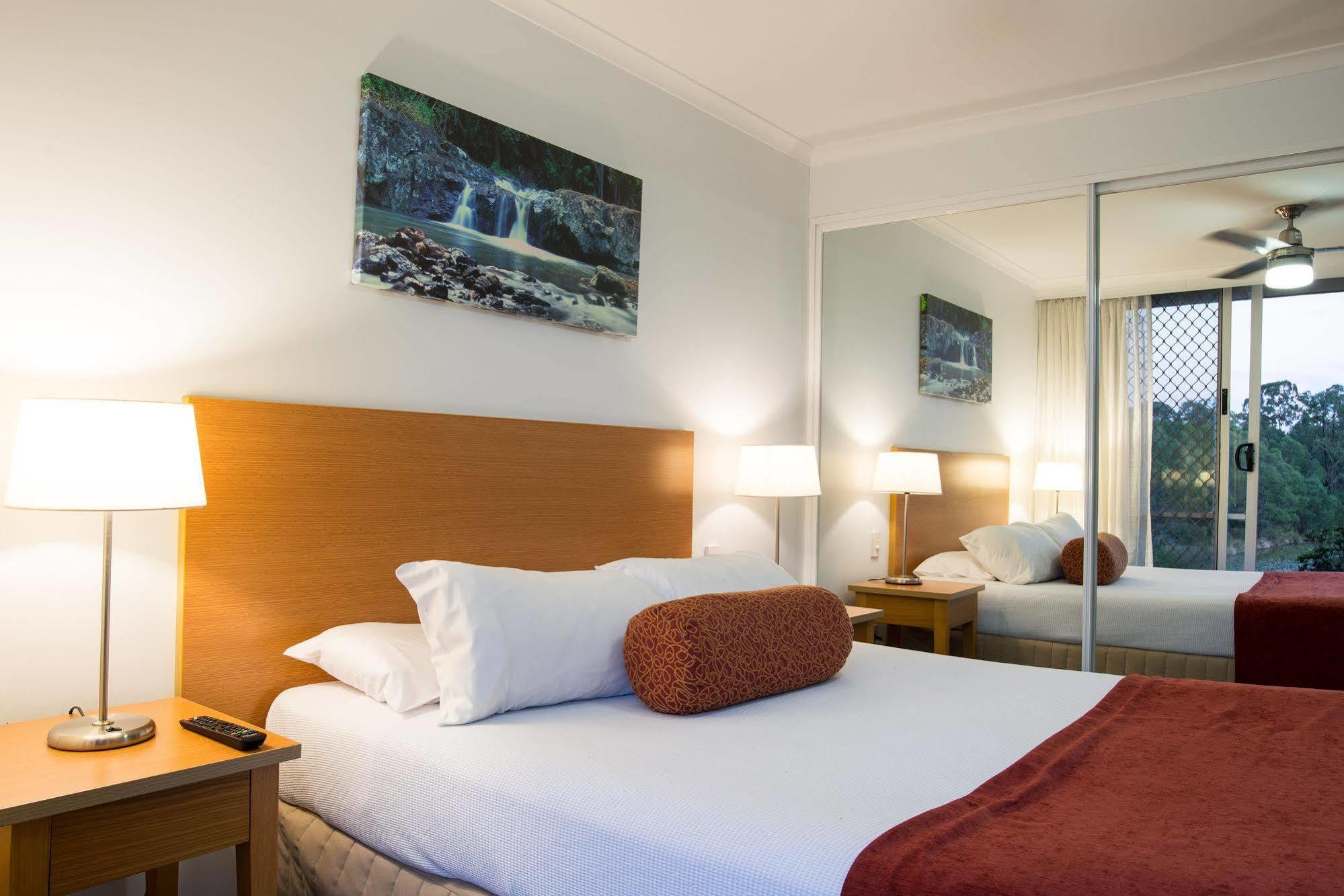 Cedar Lake Country Resort Advancetown Bagian luar foto